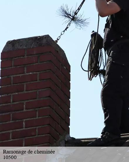 Ramonage de cheminée  radonvilliers-10500 CB toiture