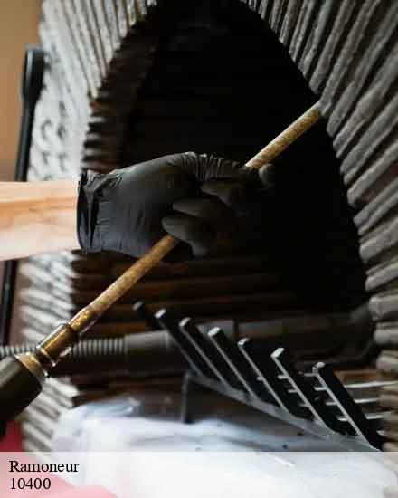 Ramoneur courceroy-10400 JK Couverture